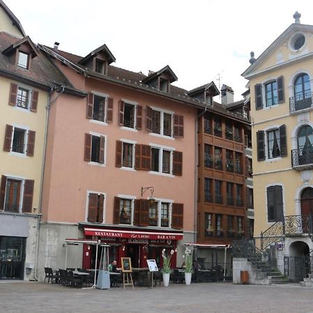 Pause Cafe Avec Sauna Annecy Buitenkant foto